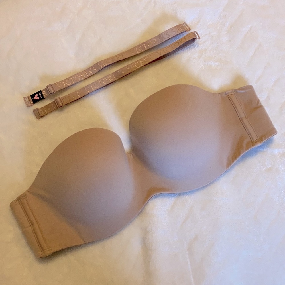 Victoria’s Secret strapless bra 32DD